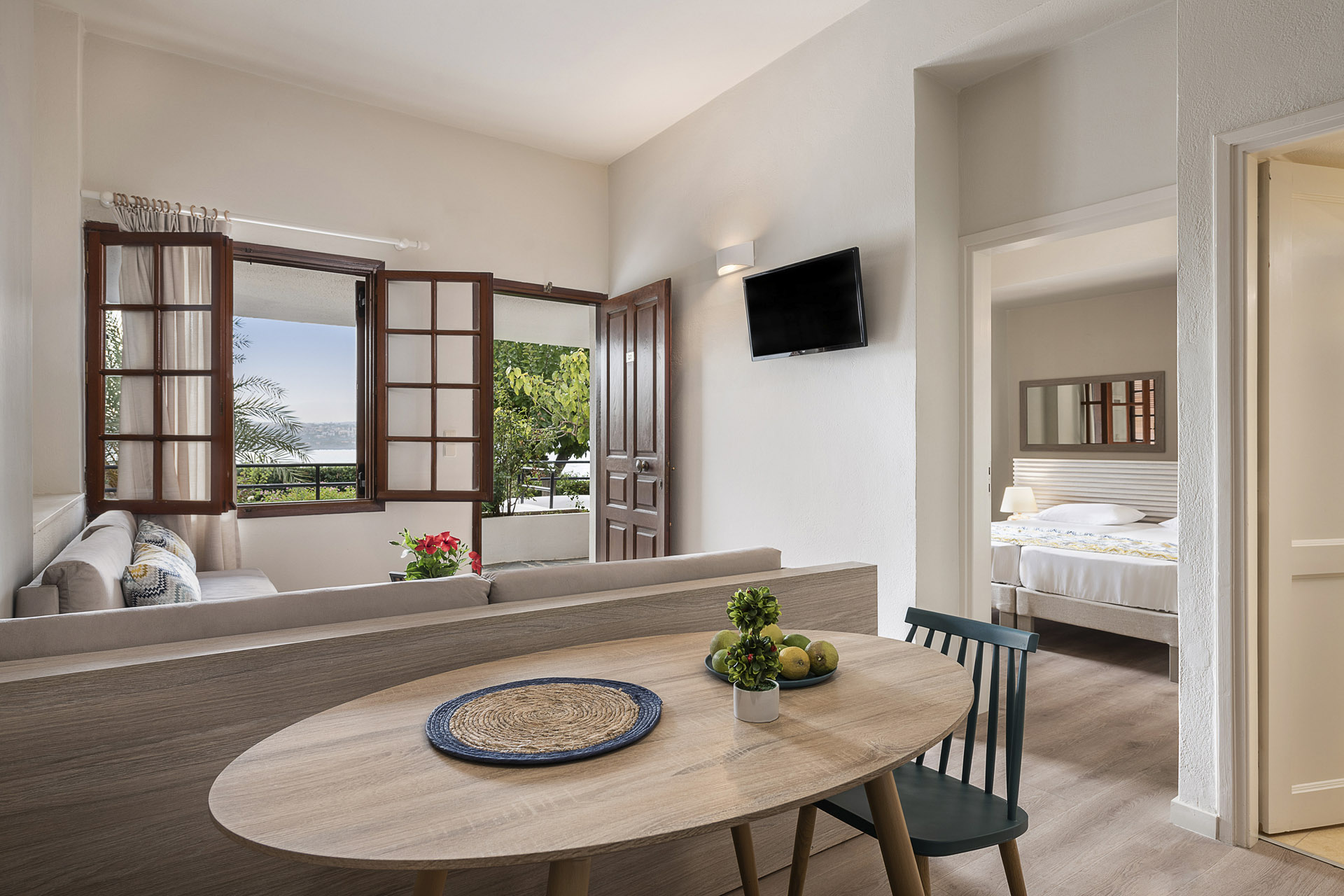 Alianthos Suites